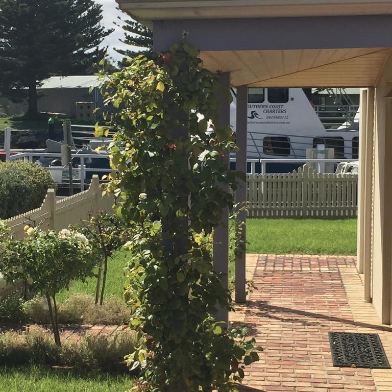 Dockside Waterfront Indulgence Villa Port Fairy Exterior photo